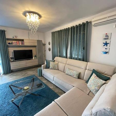 Lux Apartment Mms1 Krimovica Buitenkant foto