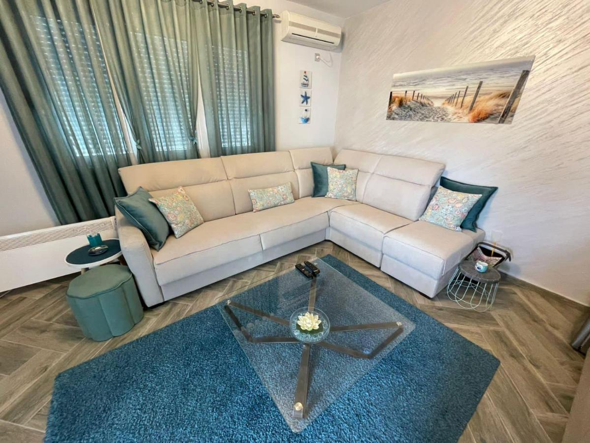 Lux Apartment Mms1 Krimovica Buitenkant foto